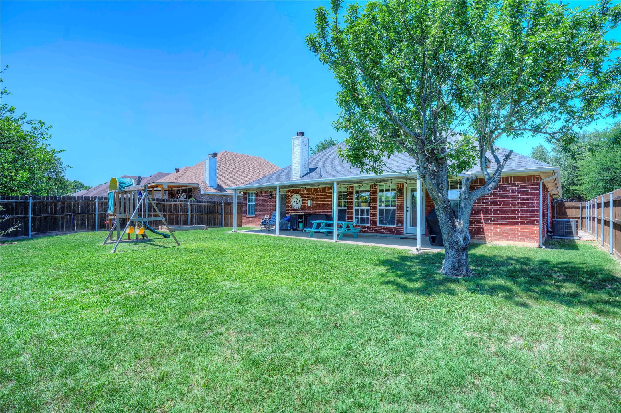 8628 Saranac Trail Fort Worth TX 76118