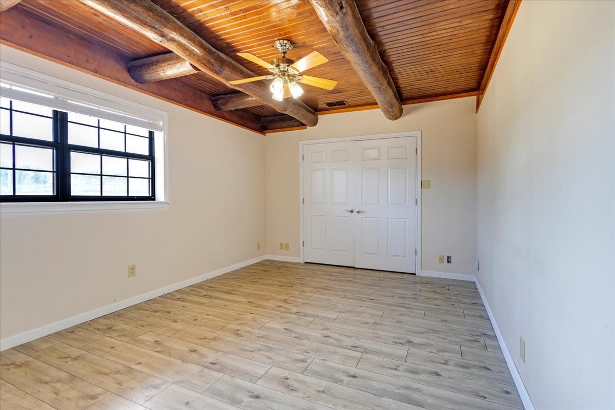 21 Chaparral Estates Drive Denison TX 75021
