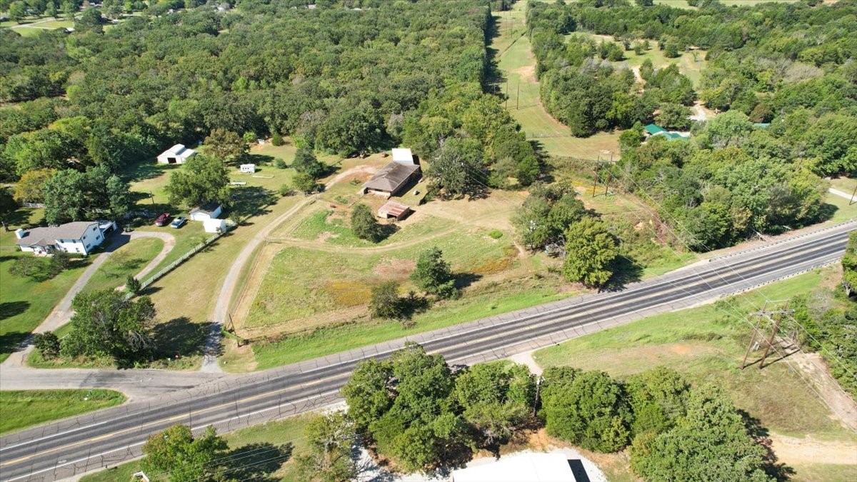 21 Chaparral Estates Drive Denison TX 75021