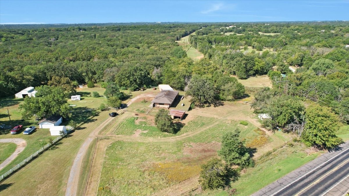 21 Chaparral Estates Drive Denison TX 75021