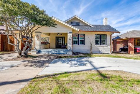 1904 Forest Park Boulevard Fort Worth TX 76110