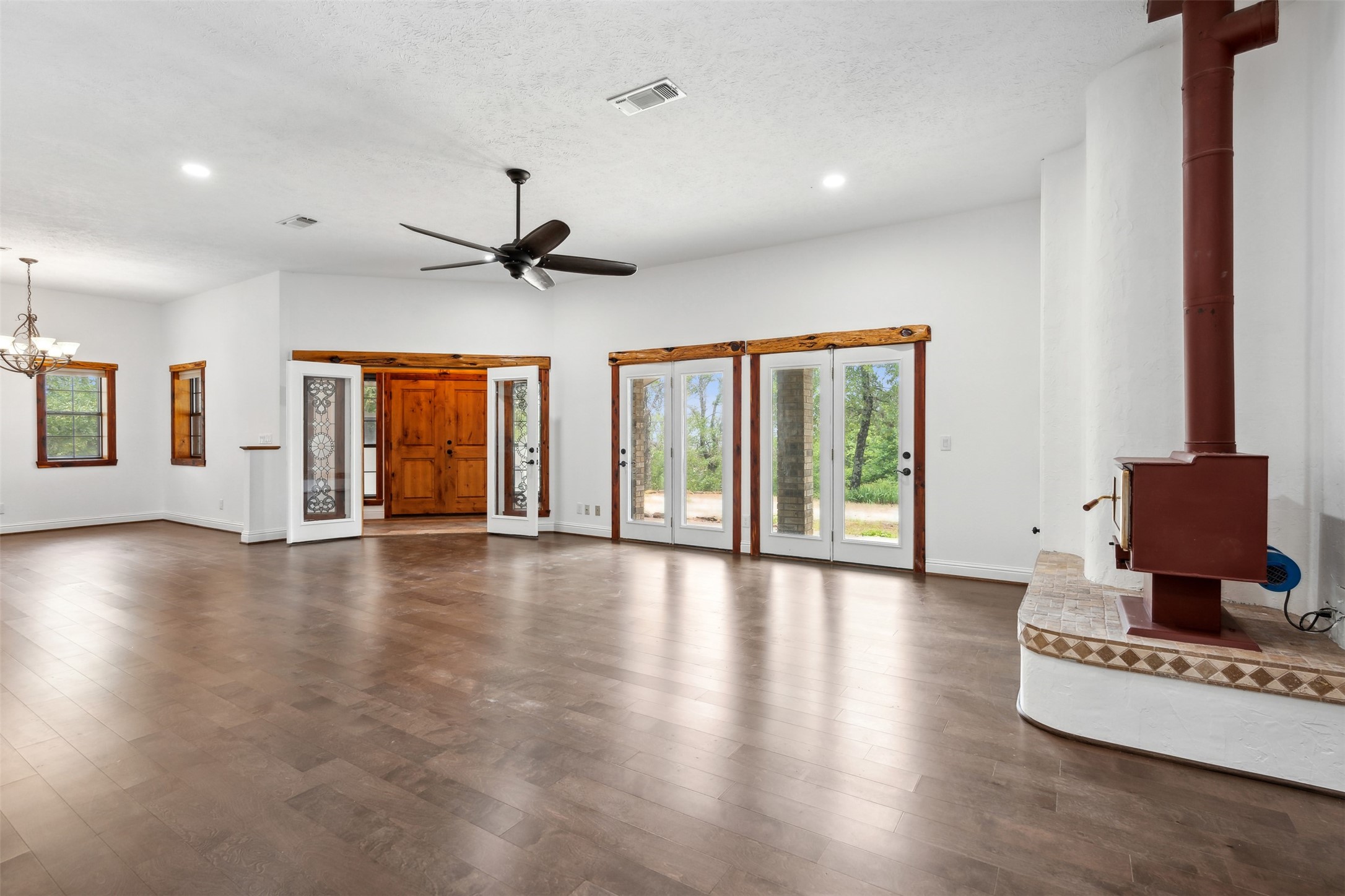 5738 E Fm 922 Valley View TX 76272