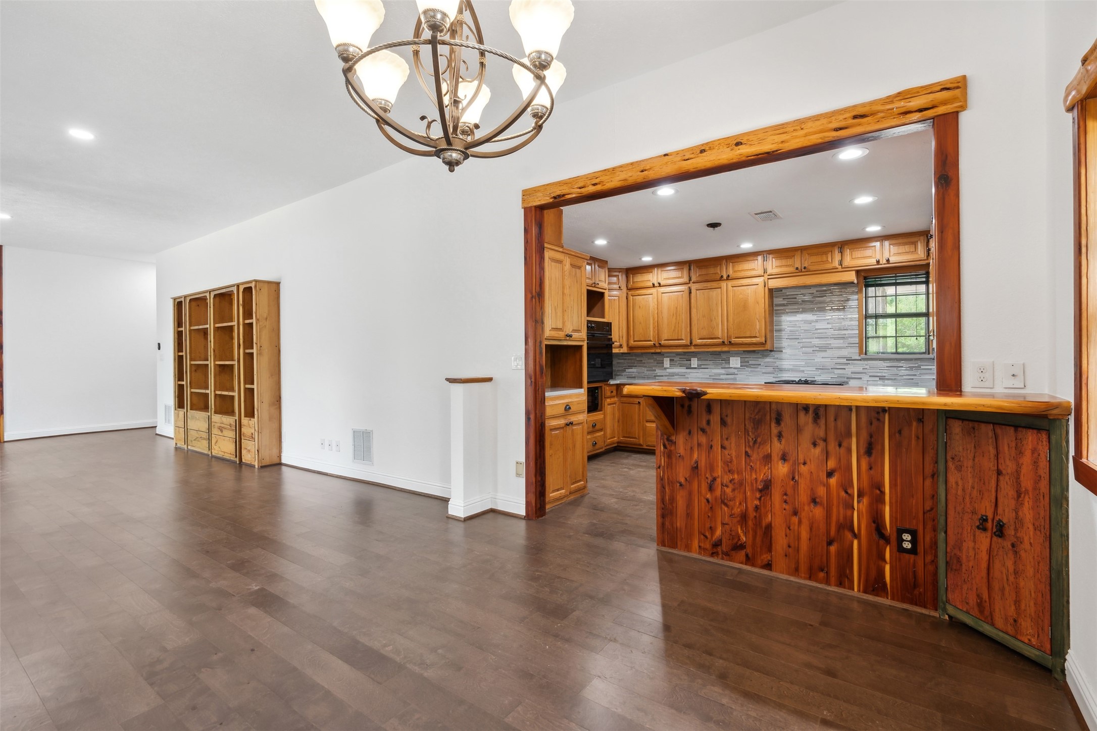 5738 E Fm 922 Valley View TX 76272