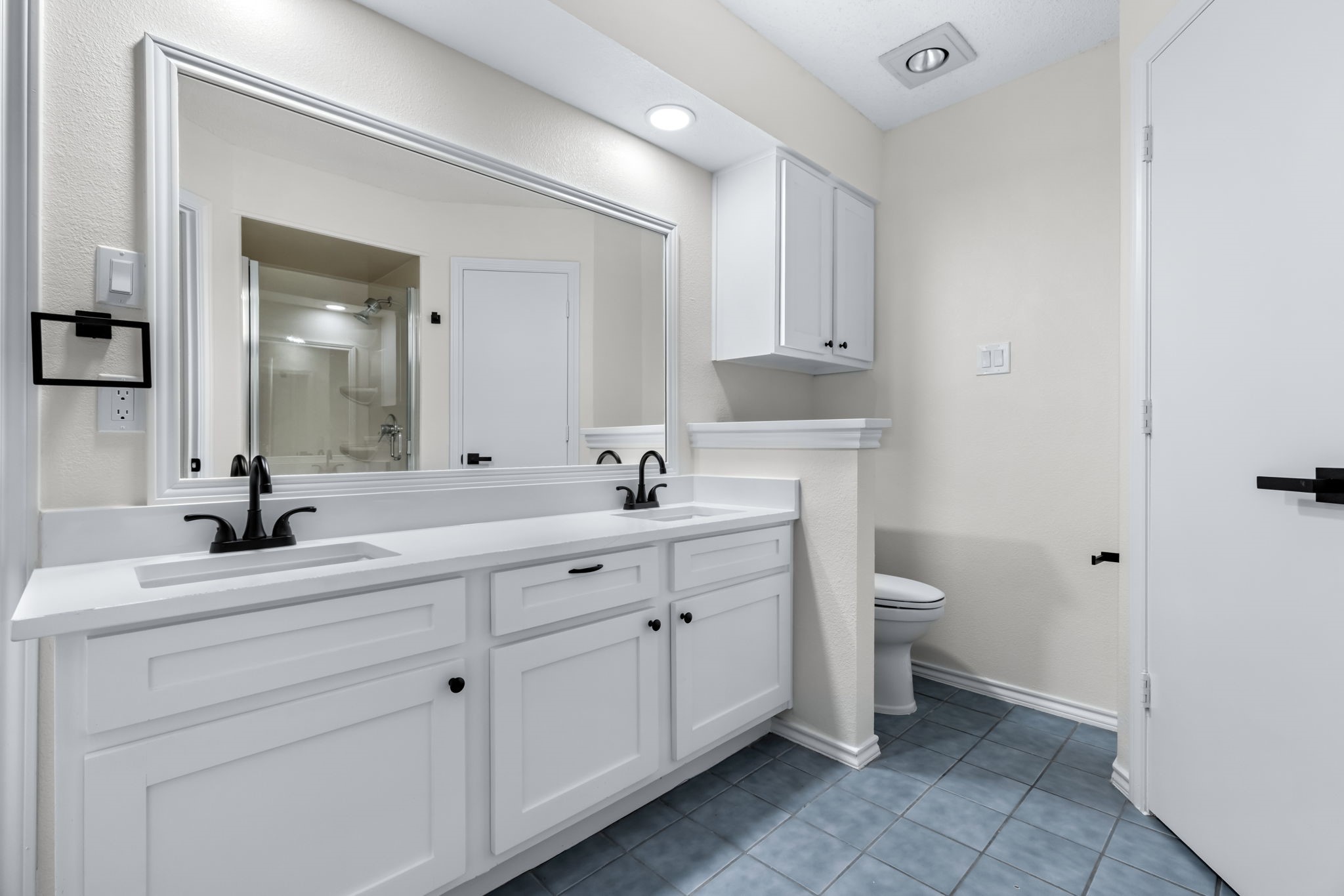 2543 Sundance Lane Dallas TX 75287