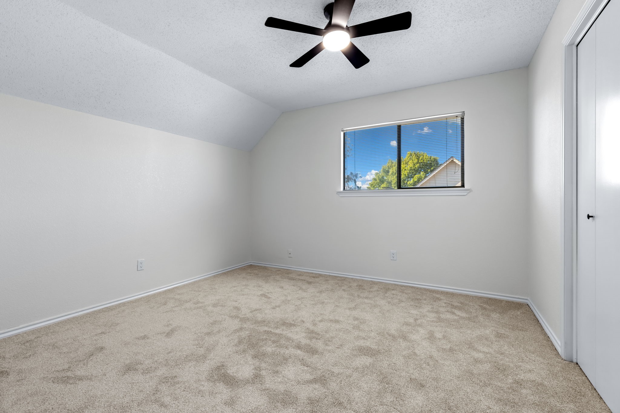 2543 Sundance Lane Dallas TX 75287