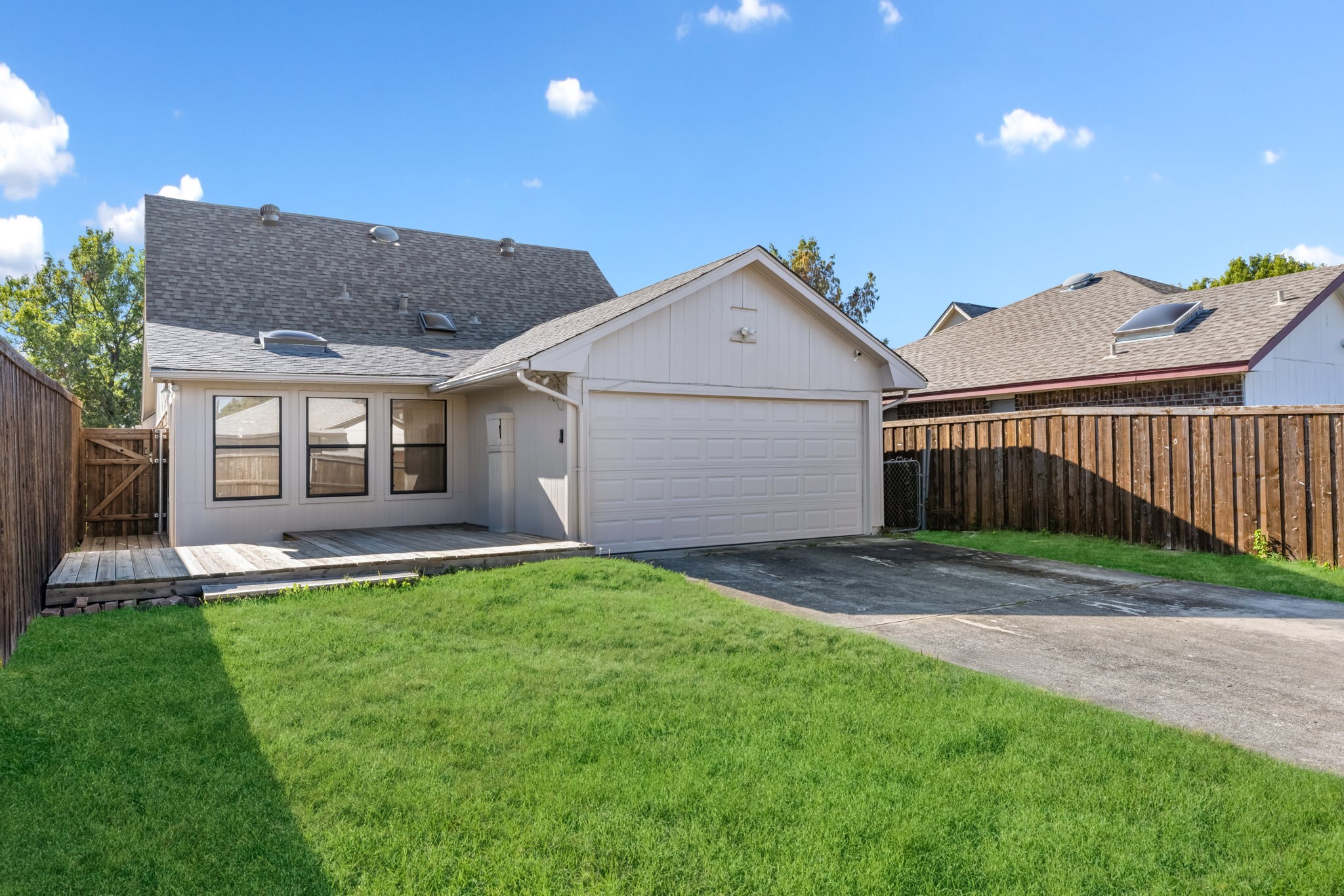 2543 Sundance Lane Dallas TX 75287
