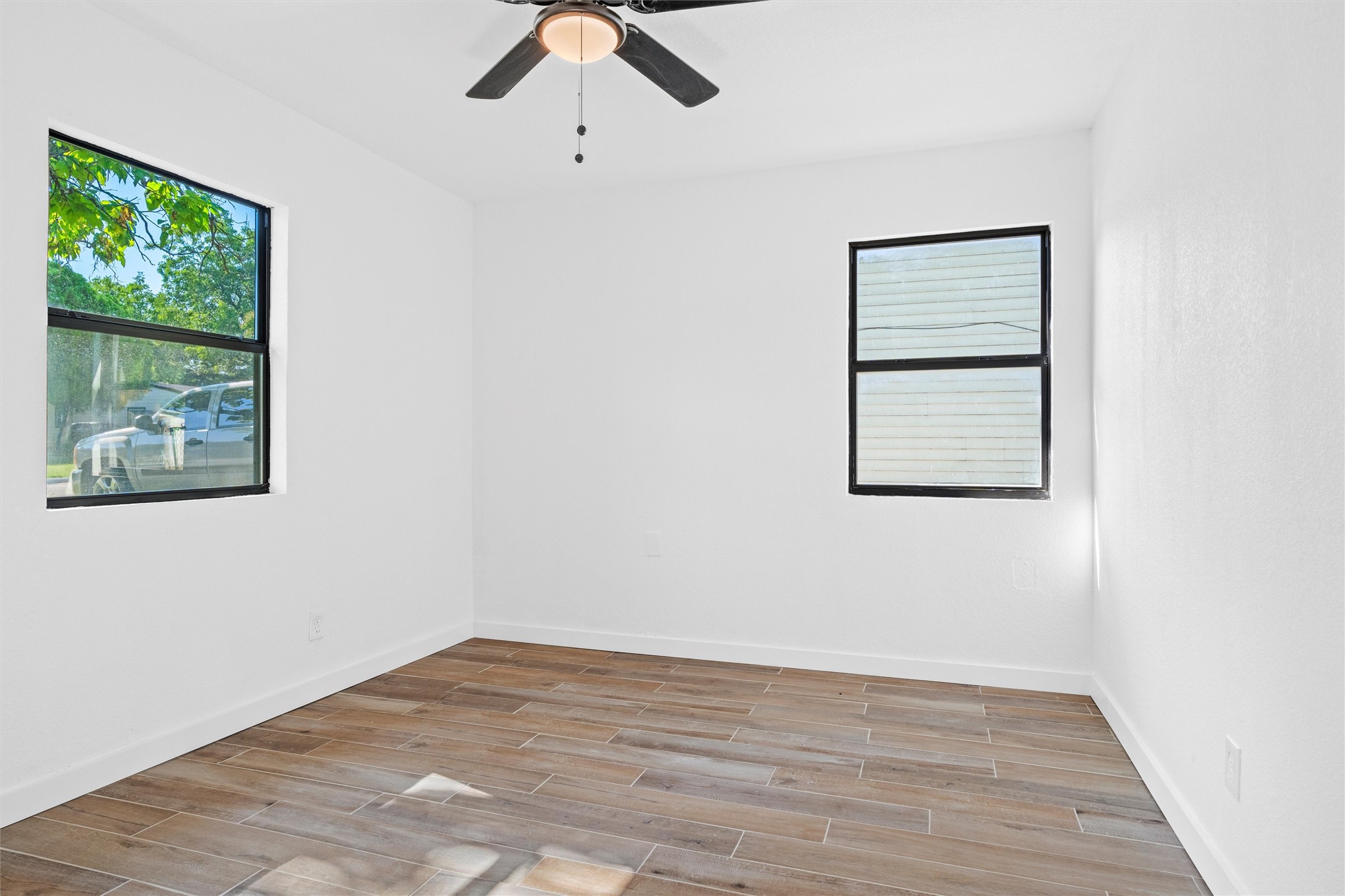 902 Skylark Drive Arlington TX 76010