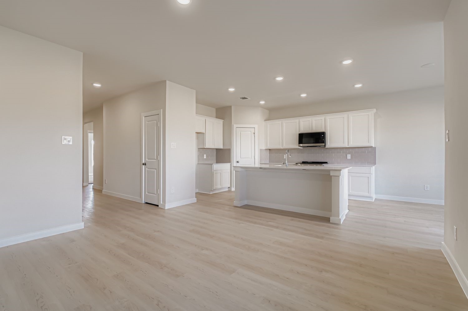 1045 Verde Valley Lane Crowley TX 76036