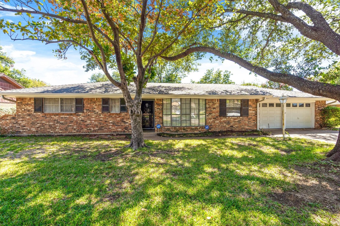 3825 Minot Avenue Fort Worth TX 76133
