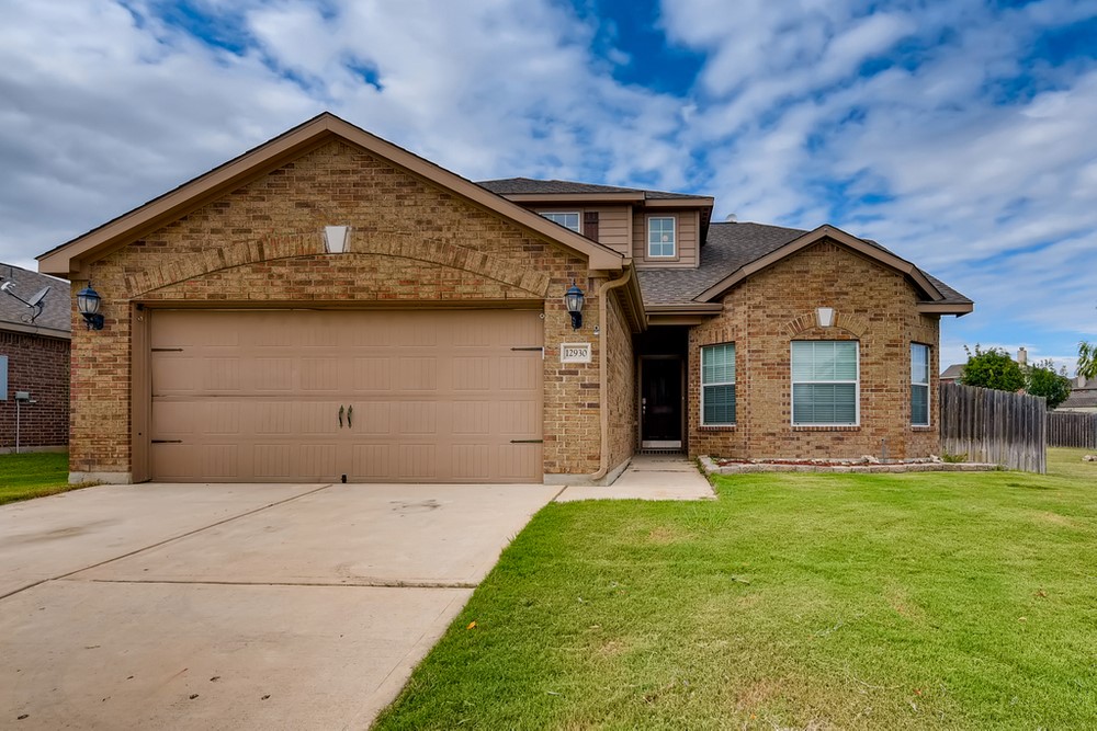 12930 Azure Heights Place Rhome TX 76078