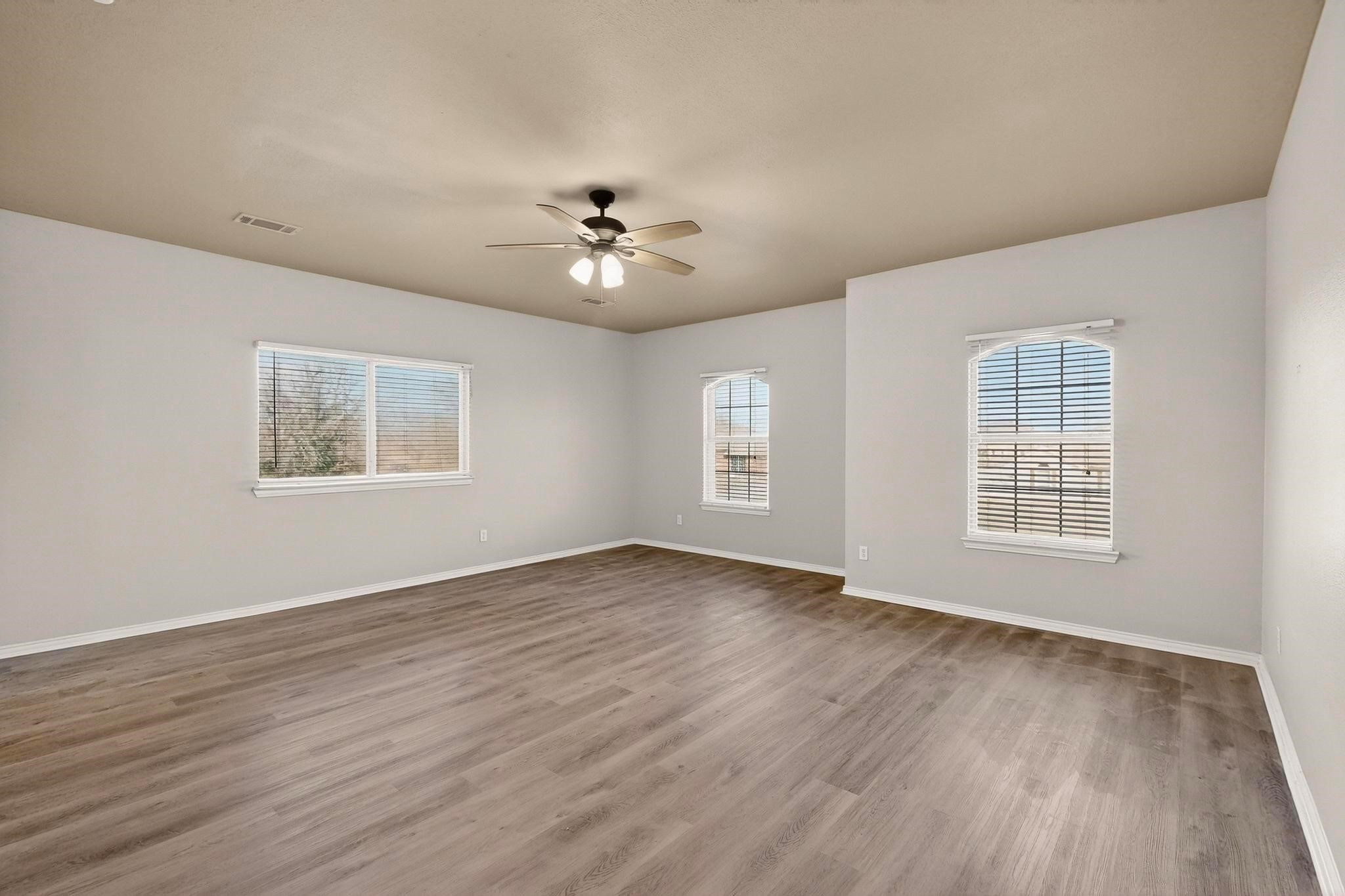 761 Meghann Lane Waxahachie TX 75167