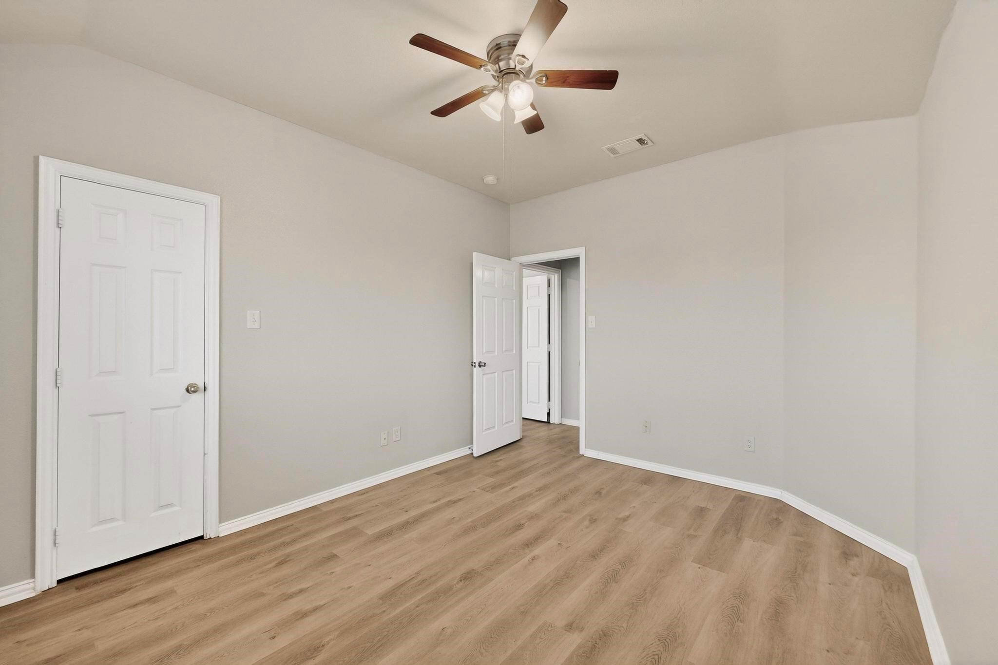 761 Meghann Lane Waxahachie TX 75167