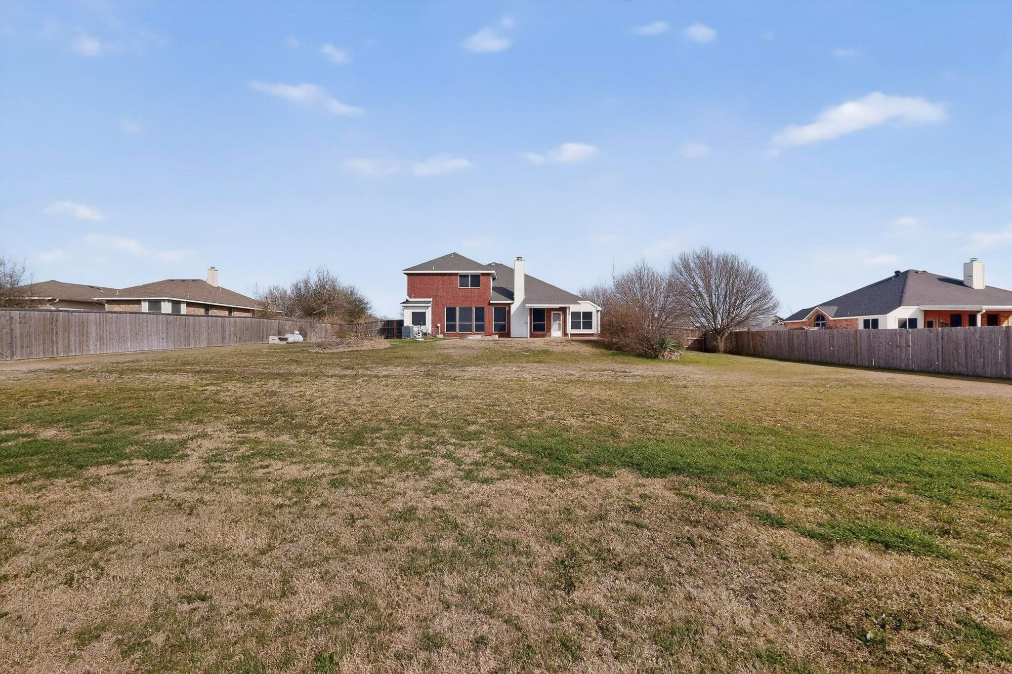 761 Meghann Lane Waxahachie TX 75167