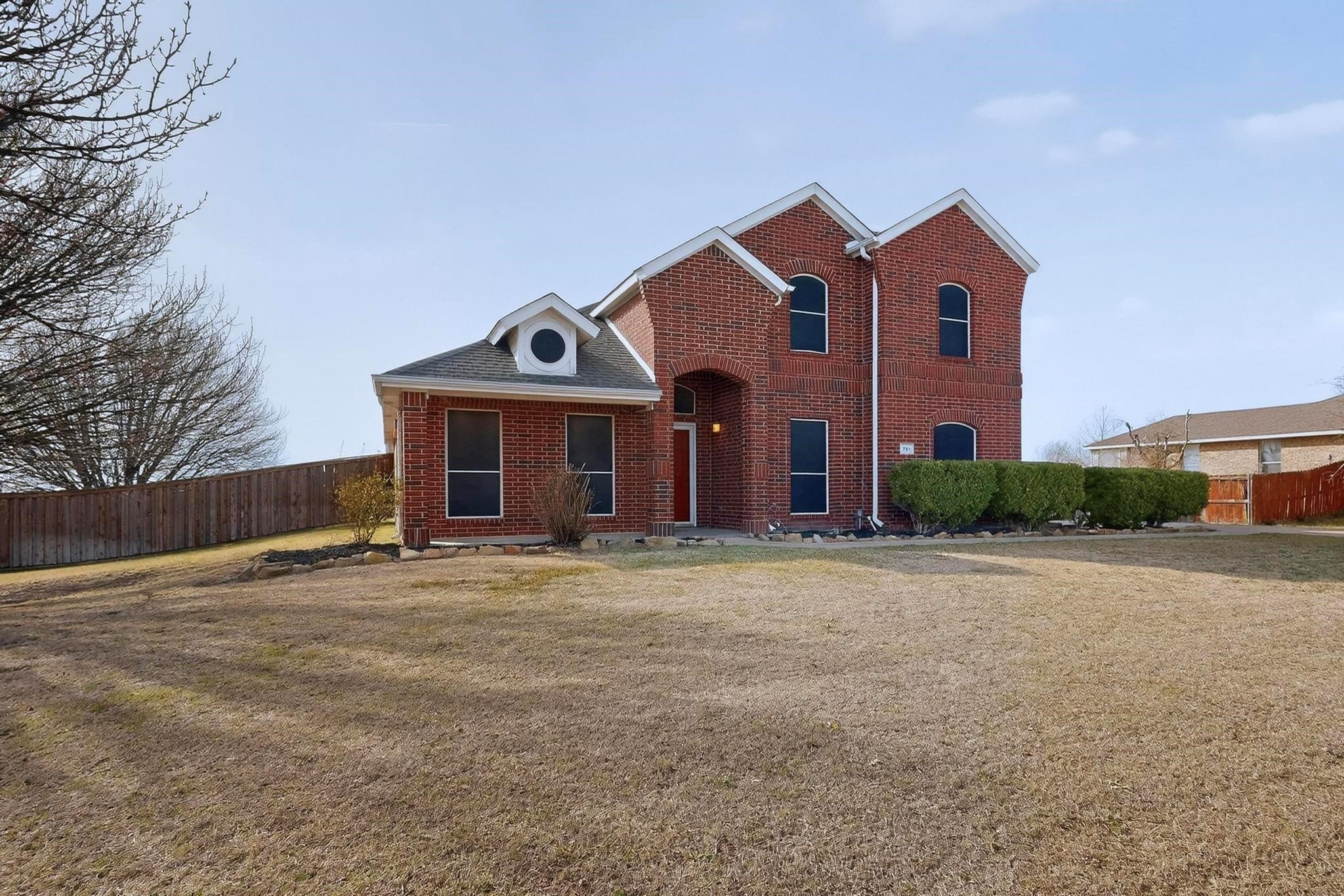761 Meghann Lane Waxahachie TX 75167