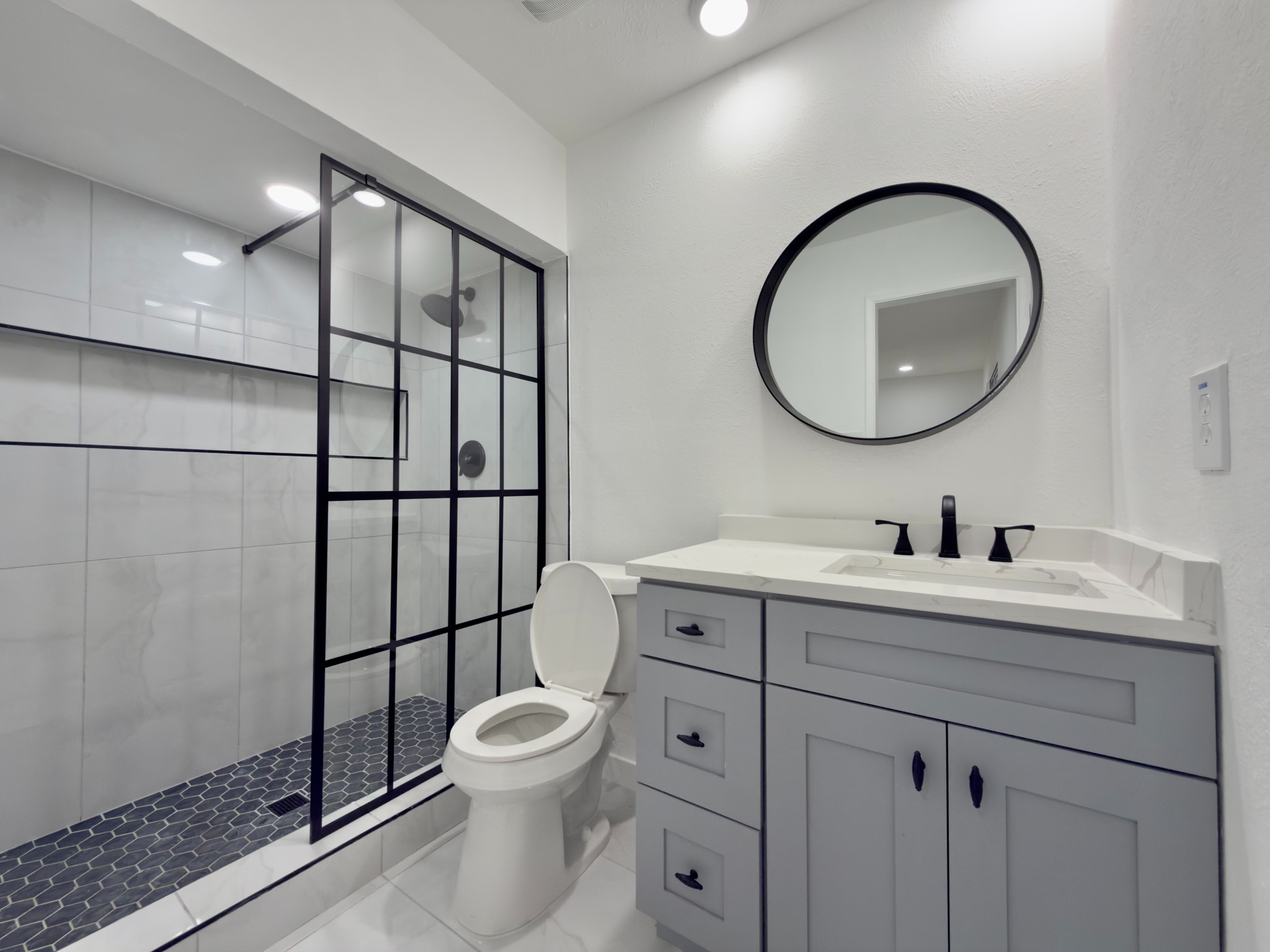1905 Edna Smith Drive Garland TX 75040