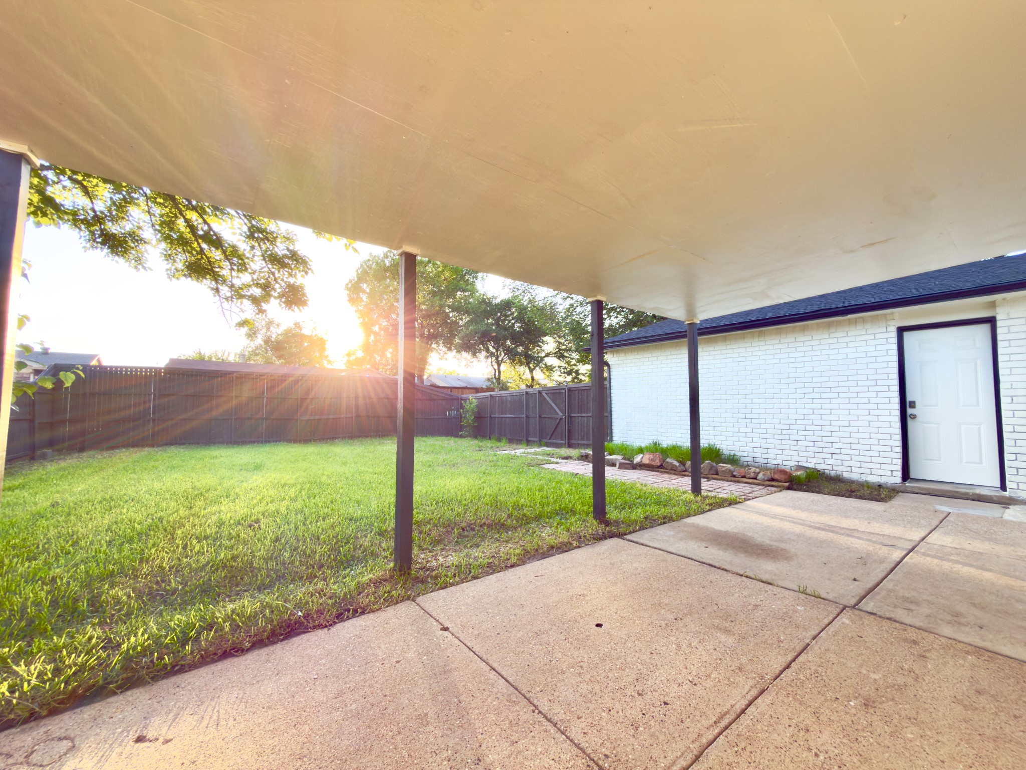 1905 Edna Smith Drive Garland TX 75040