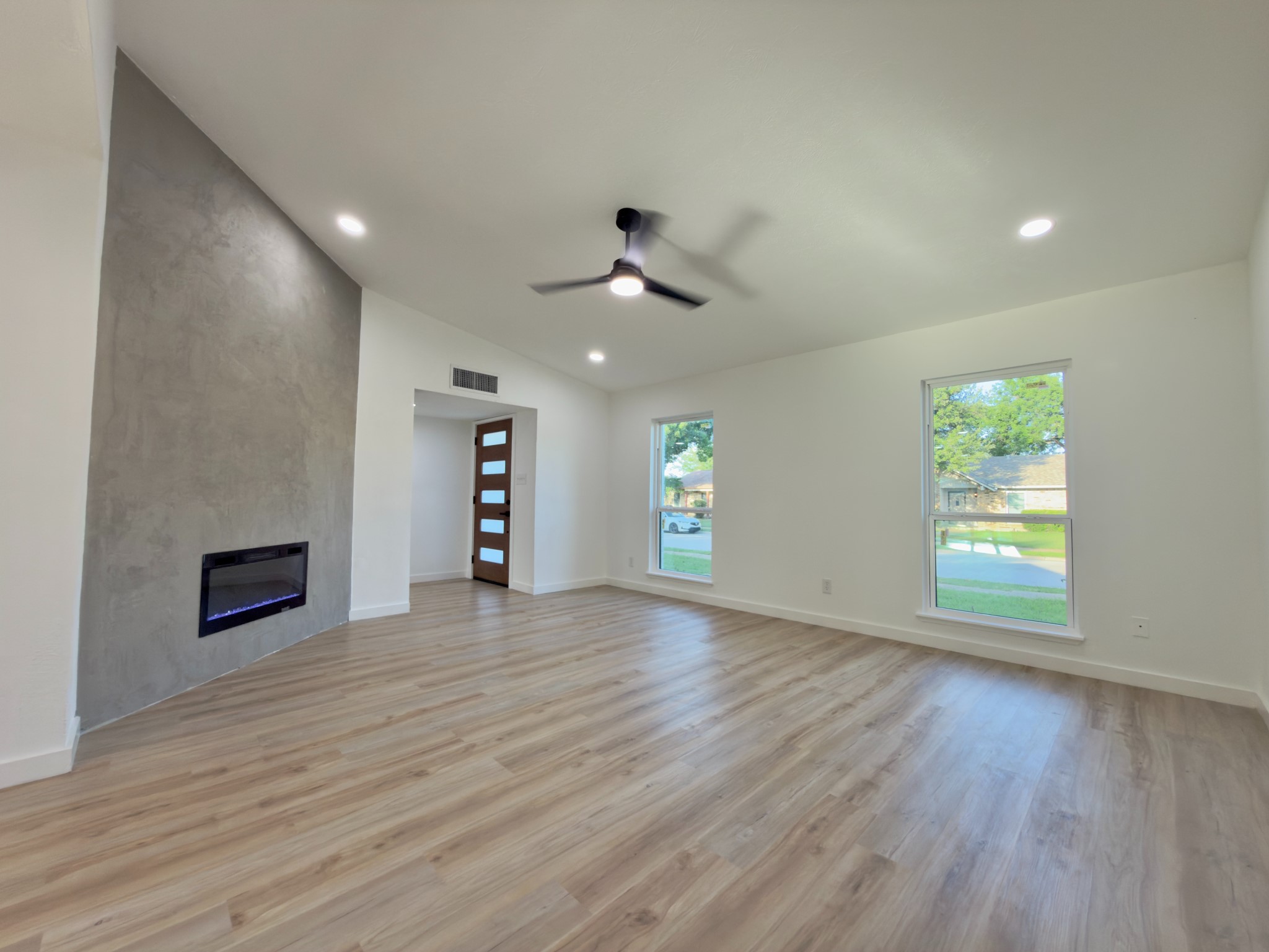 1905 Edna Smith Drive Garland TX 75040