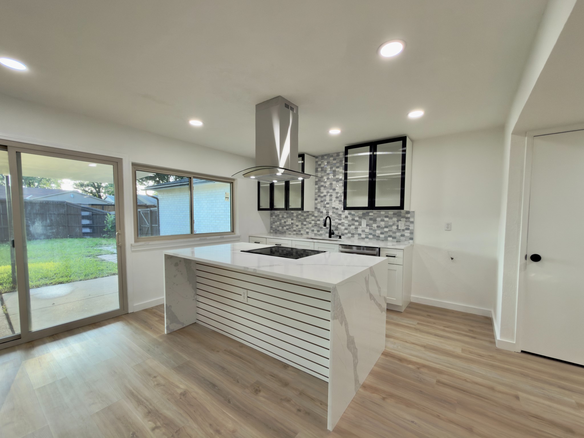 1905 Edna Smith Drive Garland TX 75040