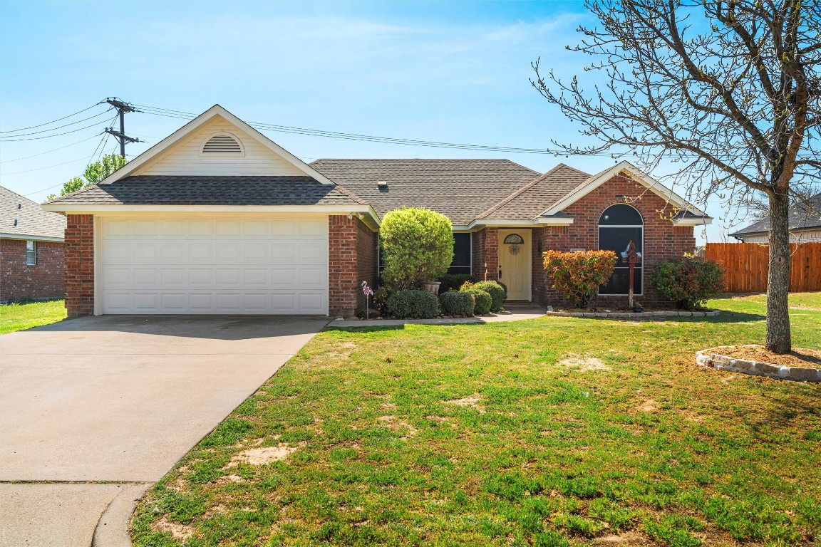 1834 Laura Street Weatherford TX 76086