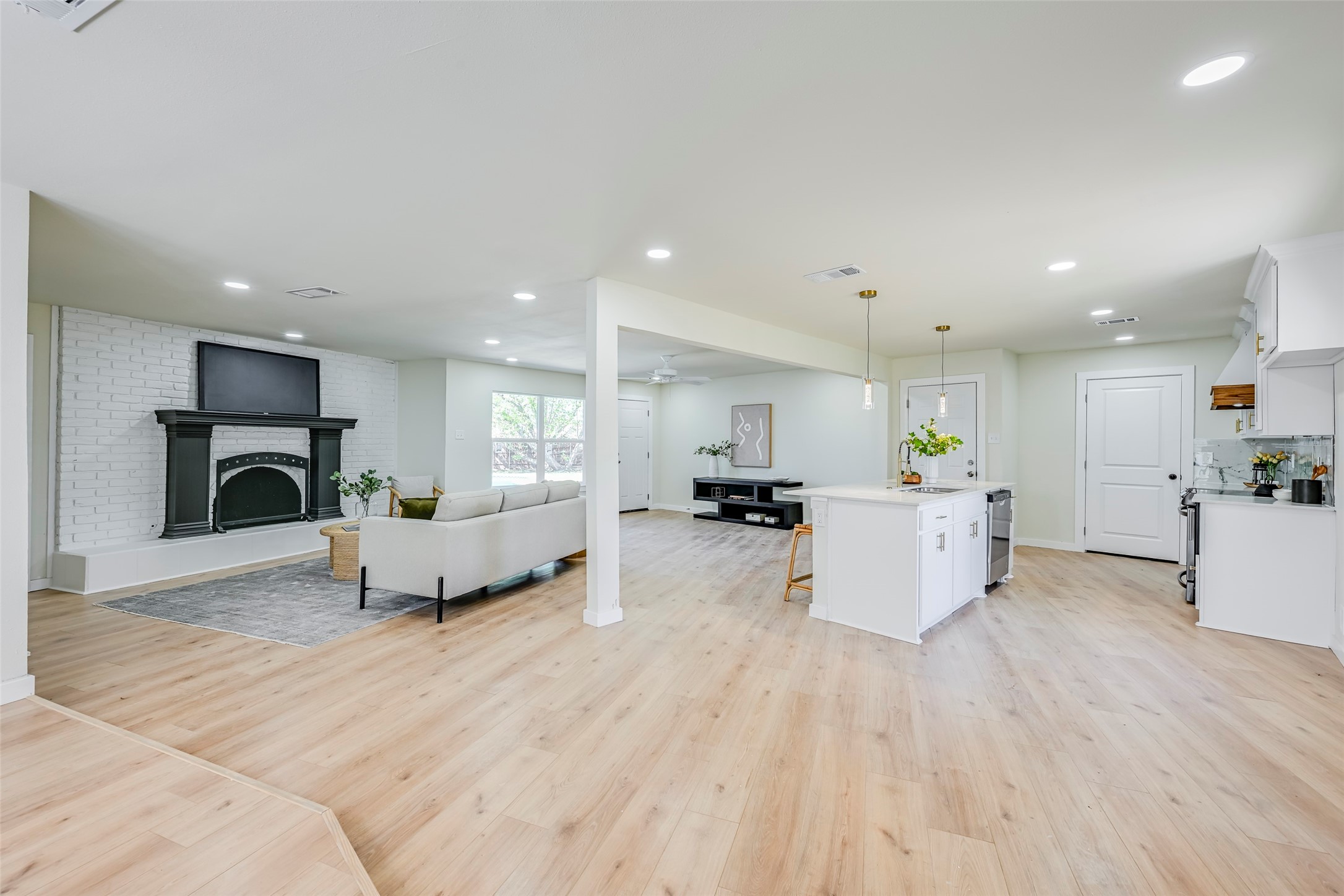 2003 Cartwright Drive Sachse TX 75048