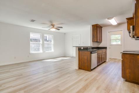 3955 Alamo Avenue Fort Worth TX 76107