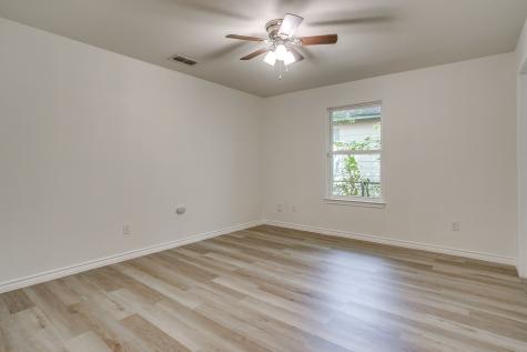 3955 Alamo Avenue Fort Worth TX 76107