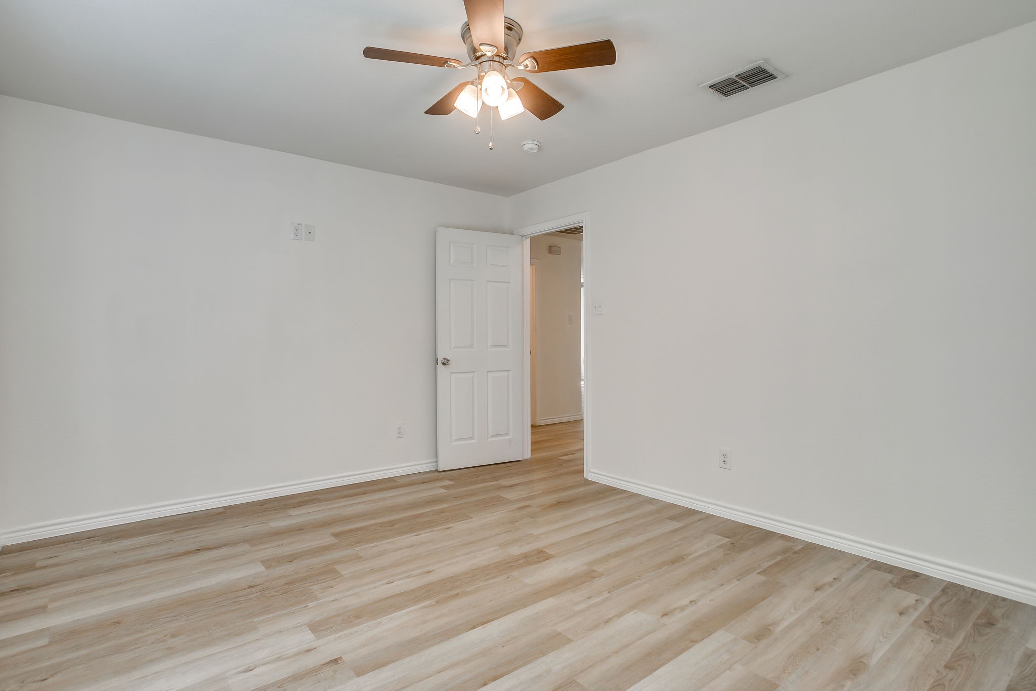 3955 Alamo Avenue Fort Worth TX 76107