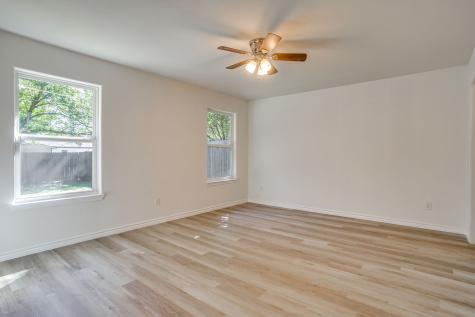 3955 Alamo Avenue Fort Worth TX 76107