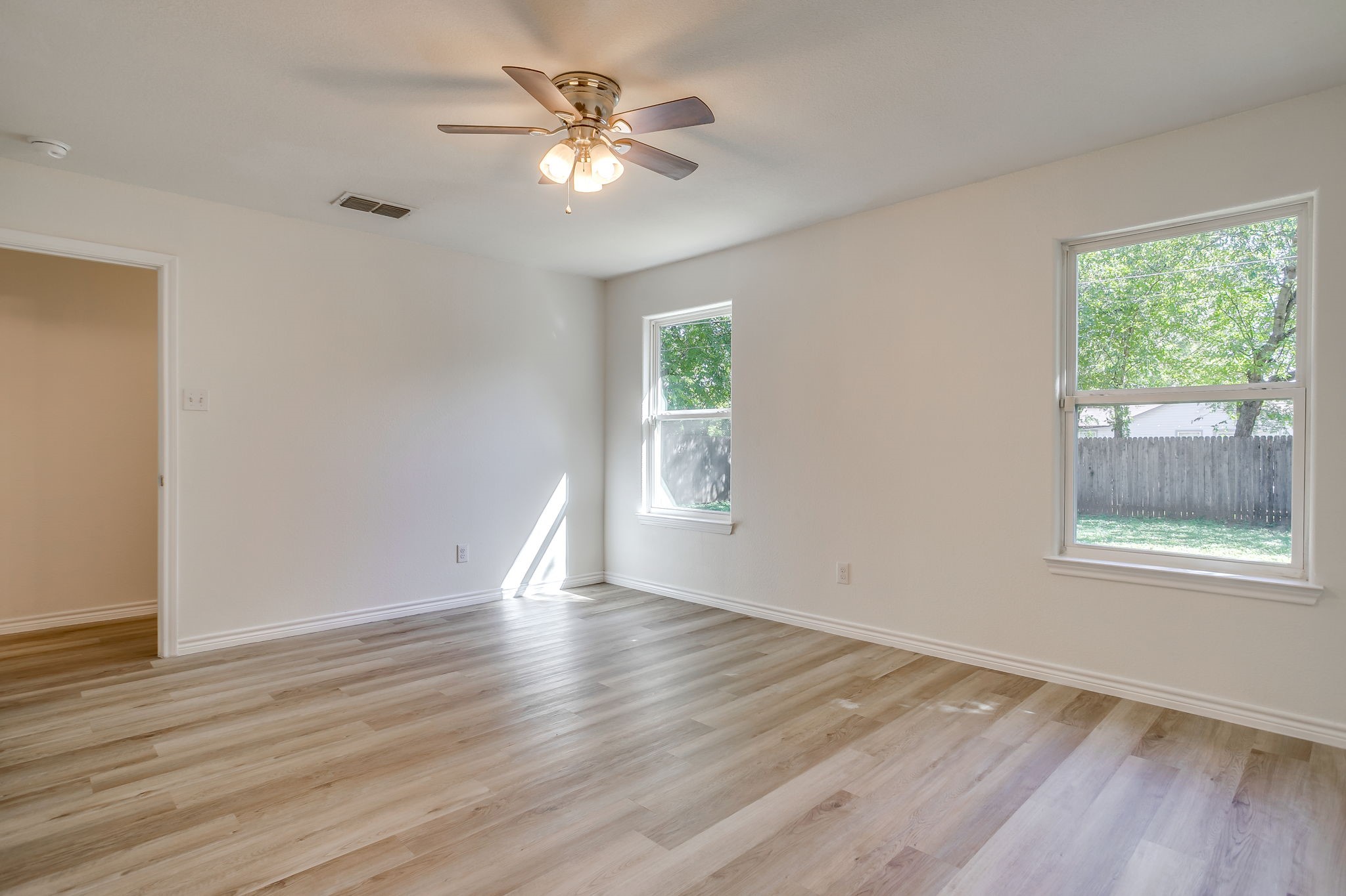 3955 Alamo Avenue Fort Worth TX 76107