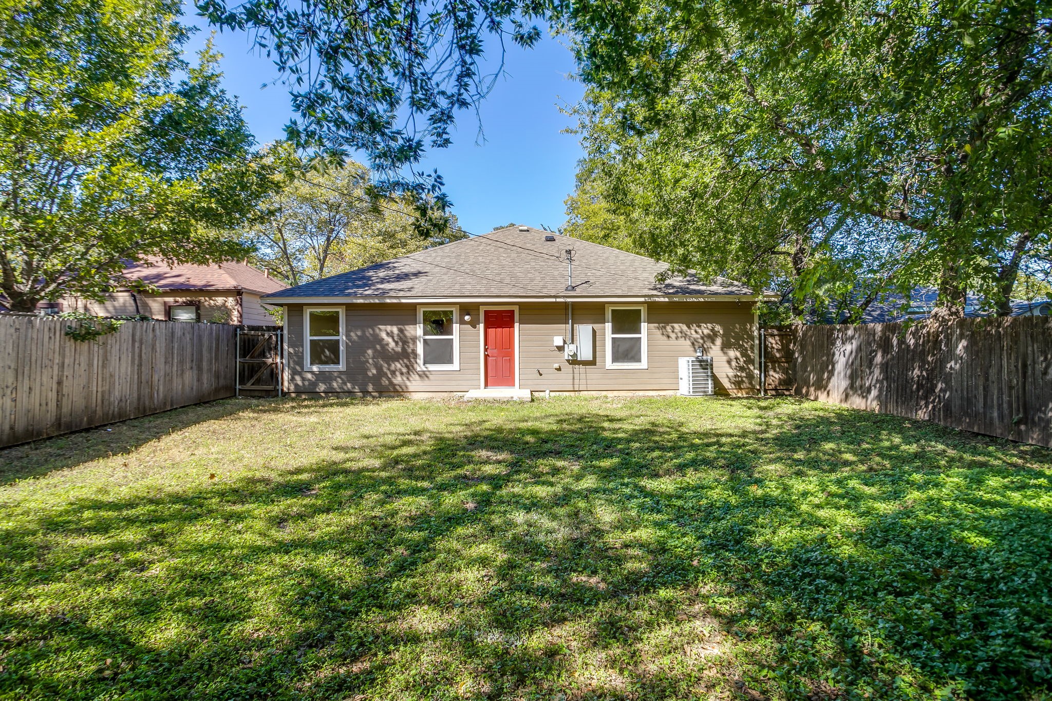 3955 Alamo Avenue Fort Worth TX 76107
