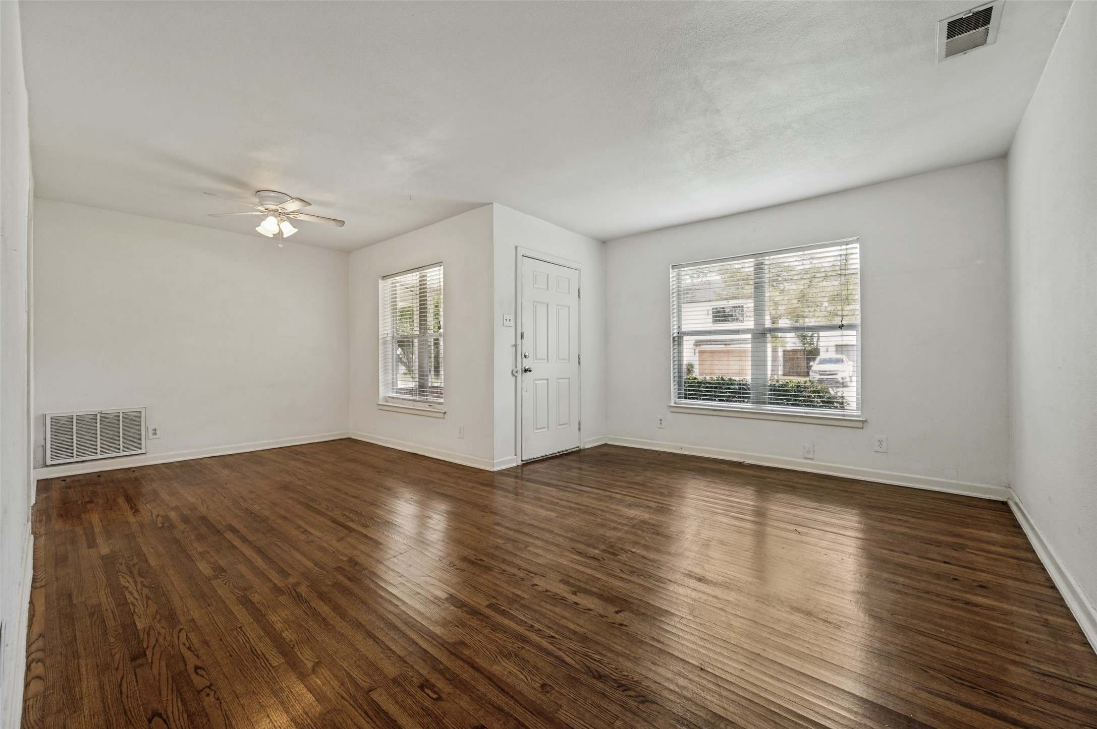 3742 Dunhaven Road Dallas TX 75220