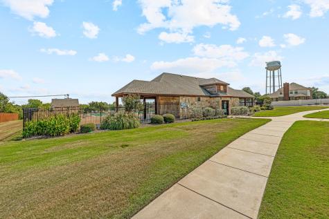 1544 Signature Drive Weatherford TX 76087