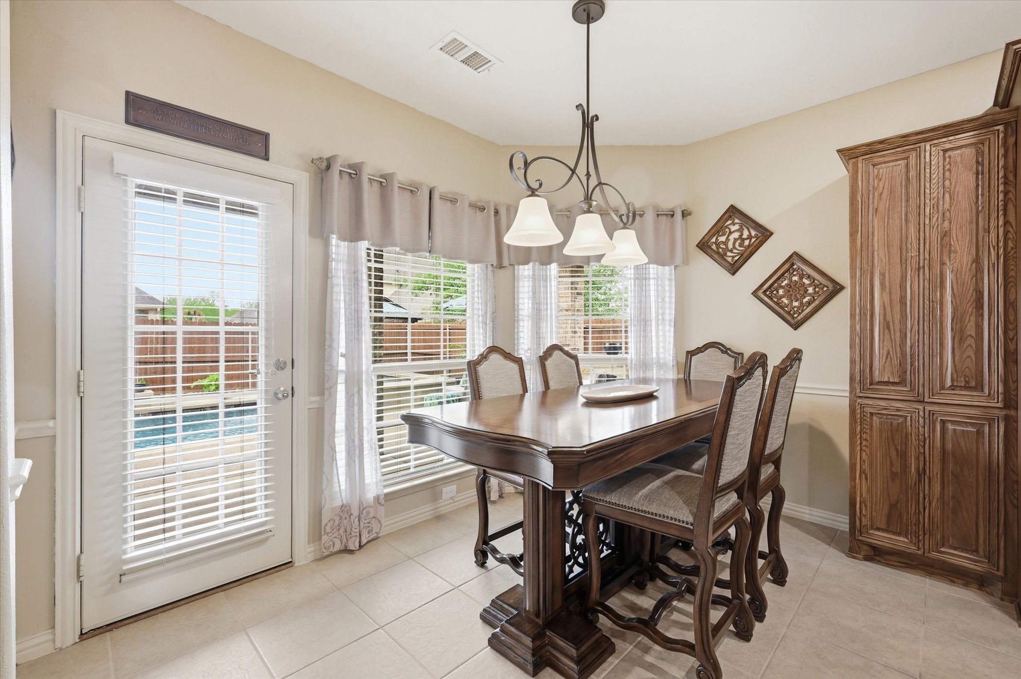 413 Mercury Court Desoto TX 75115