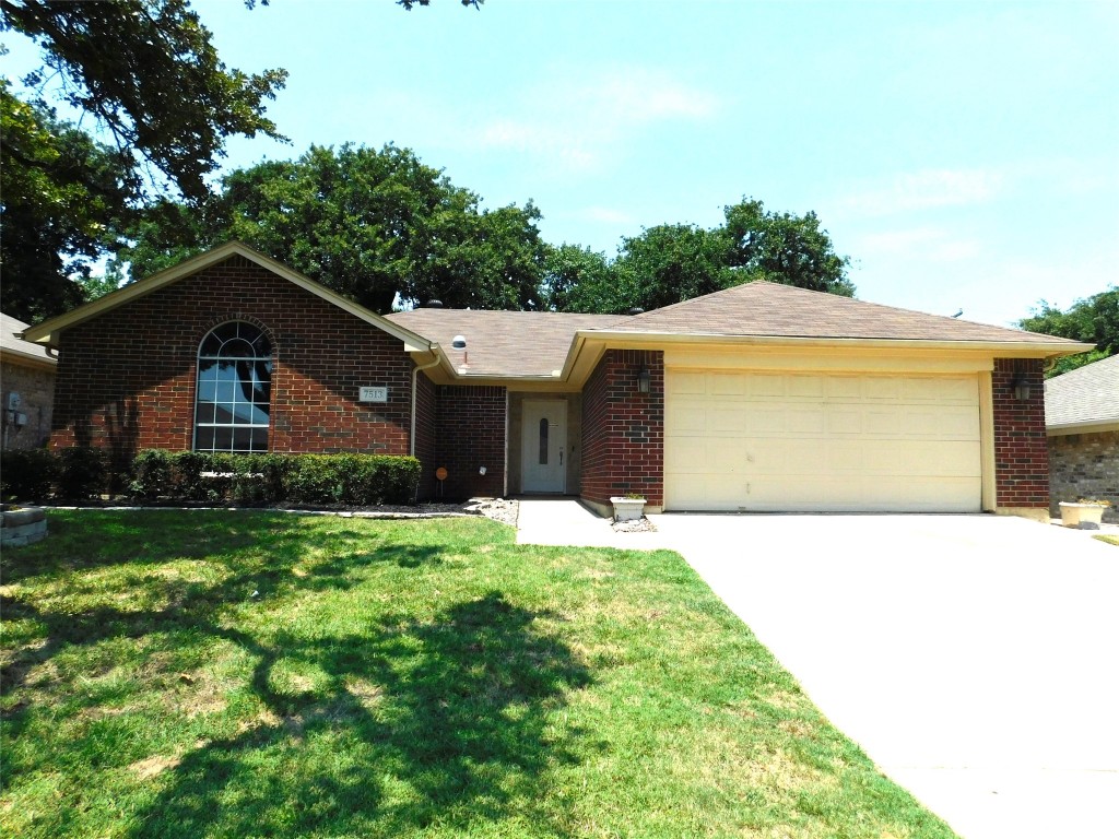 7513 Arbor Park Drive Fort Worth TX 76120