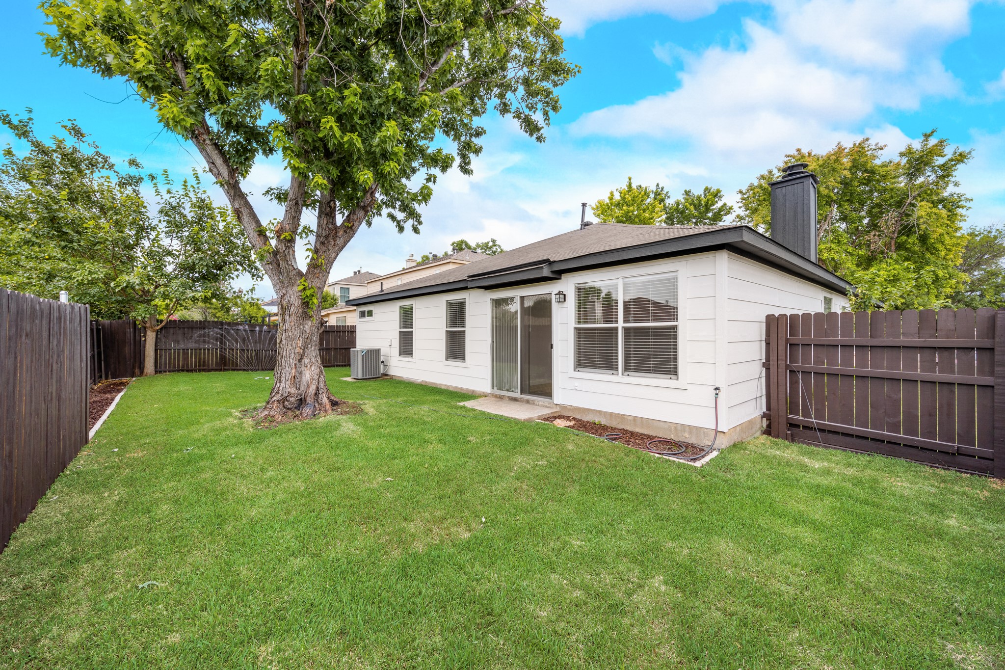 7127 Larkin Drive Dallas TX 75227