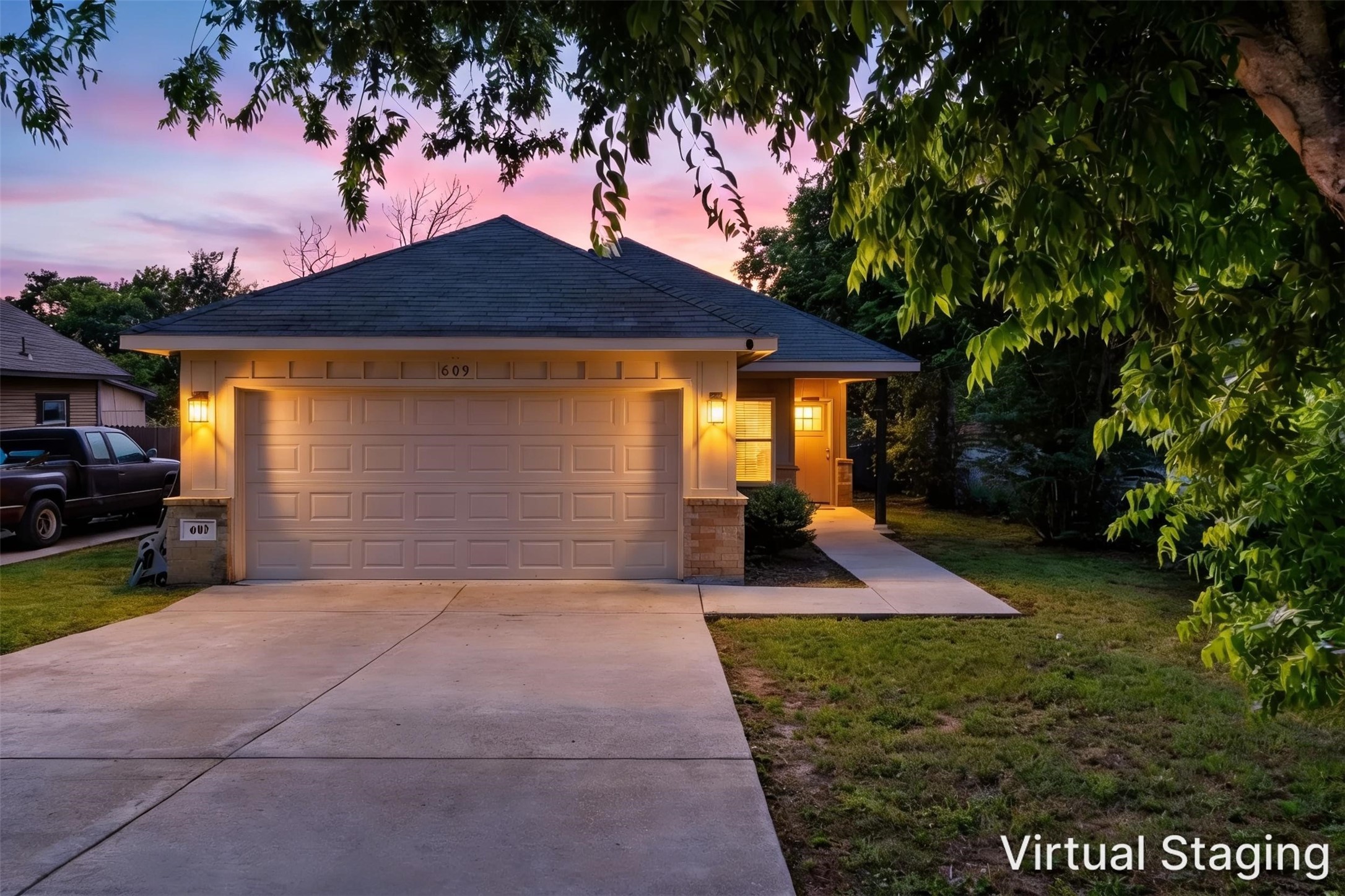609 N Cummings Drive Alvarado TX 76009
