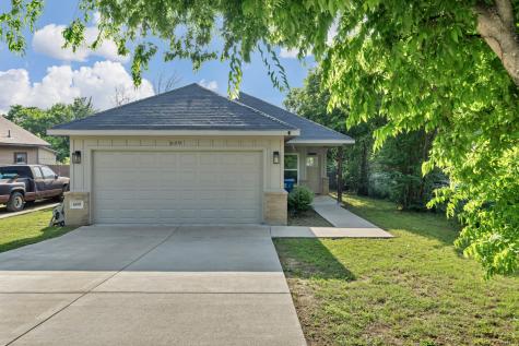 609 N Cummings Drive Alvarado TX 76009