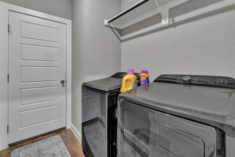 609 N Cummings Drive Alvarado TX 76009