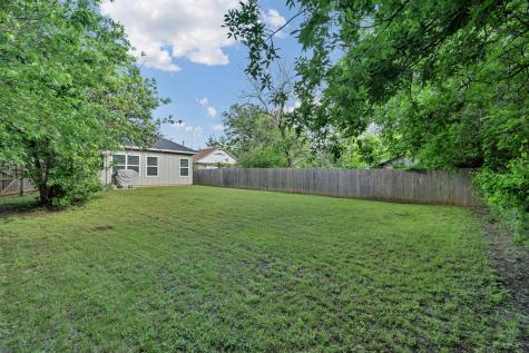 609 N Cummings Drive Alvarado TX 76009