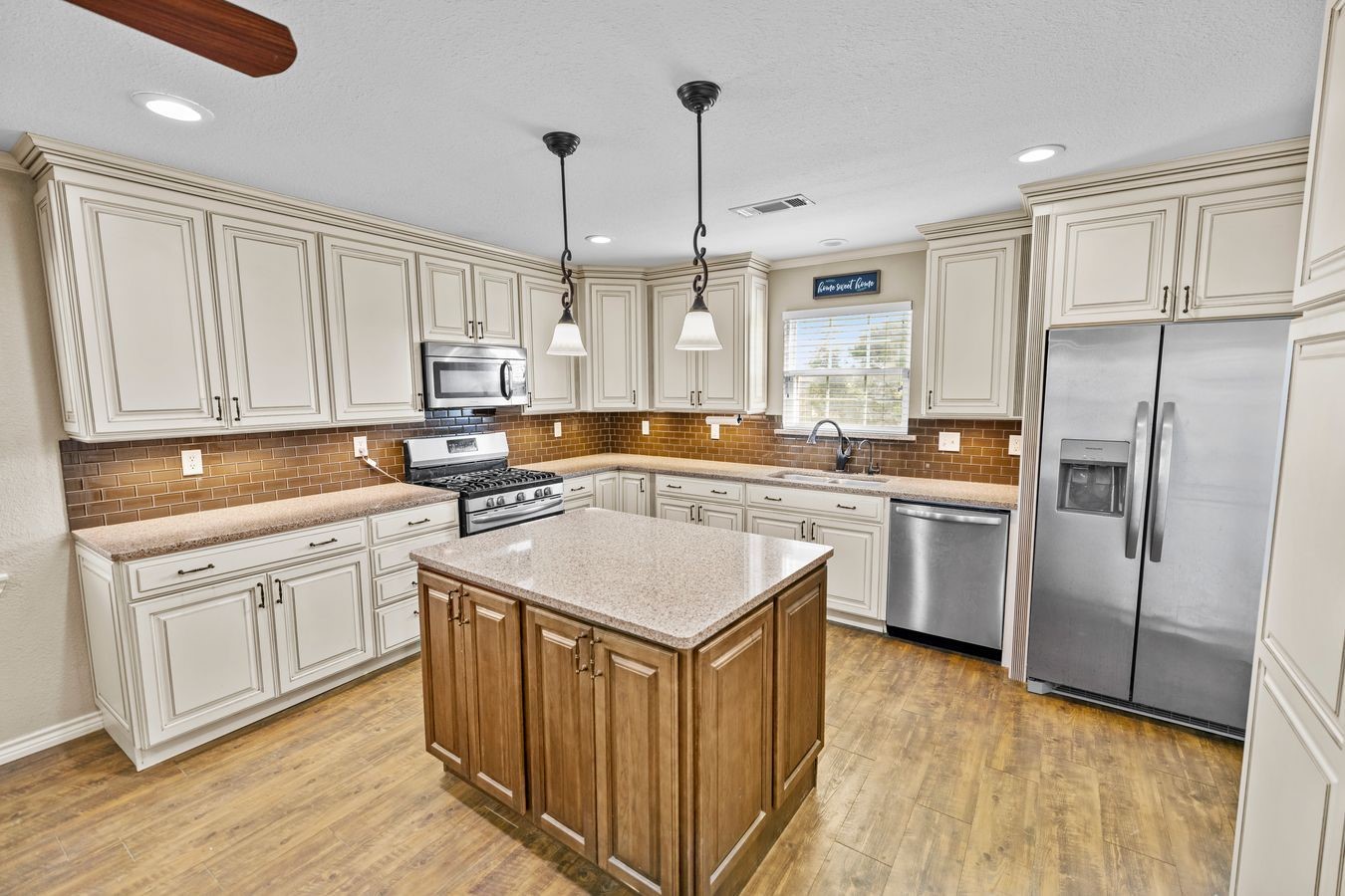 207 N Sand Street Comanche TX 76442