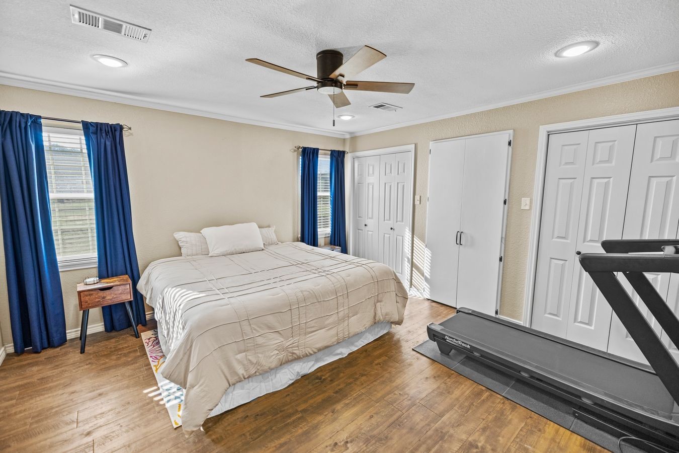 207 N Sand Street Comanche TX 76442