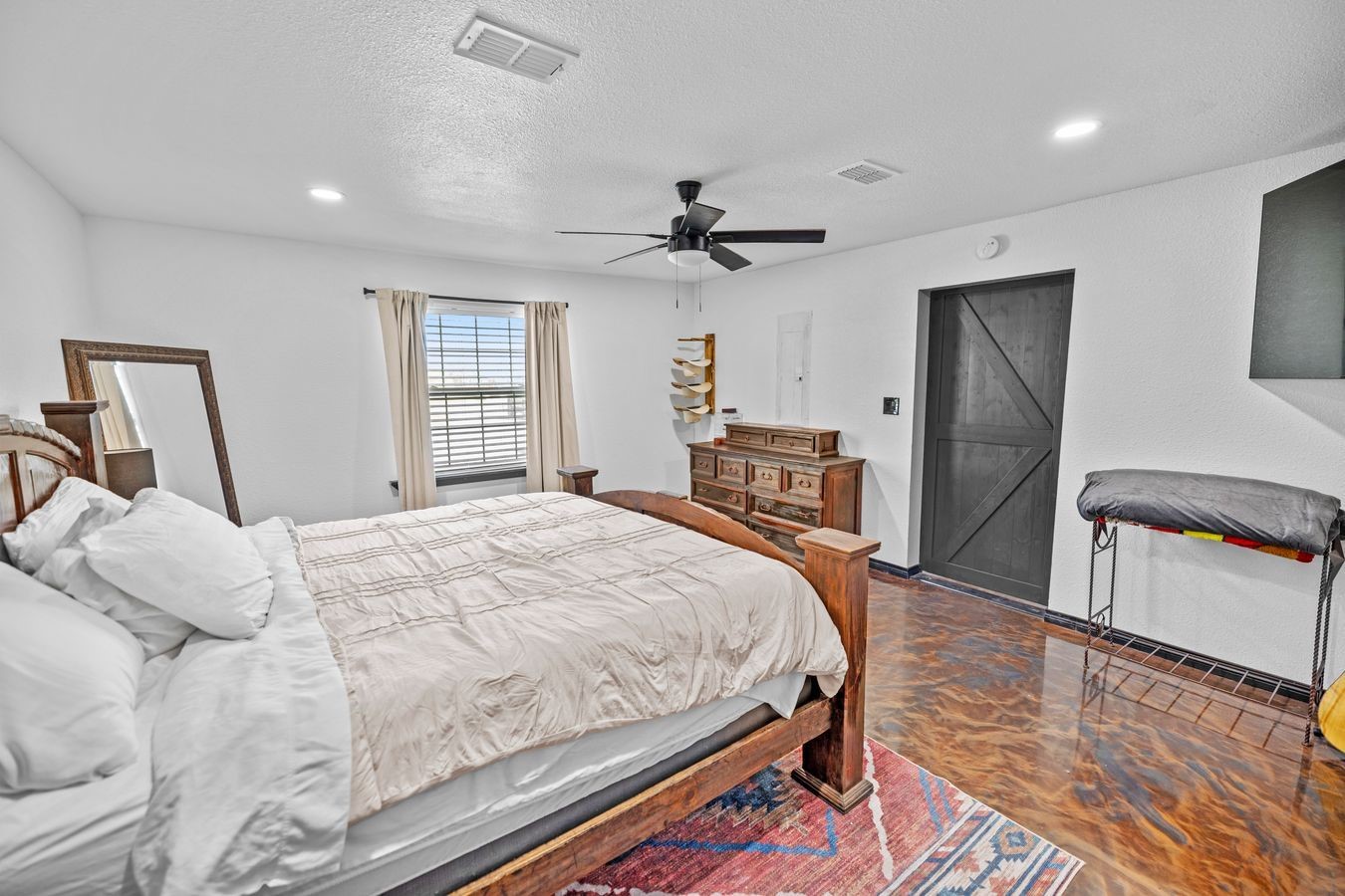 207 N Sand Street Comanche TX 76442