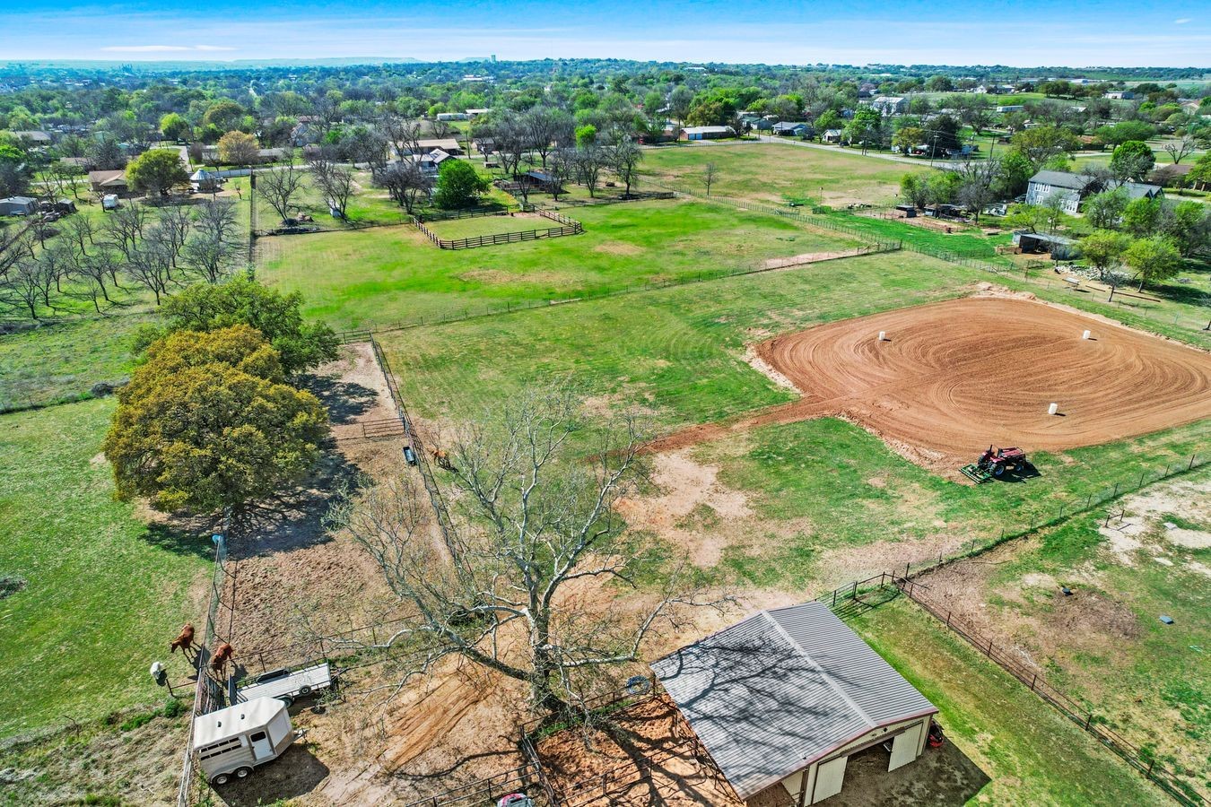 207 N Sand Street Comanche TX 76442