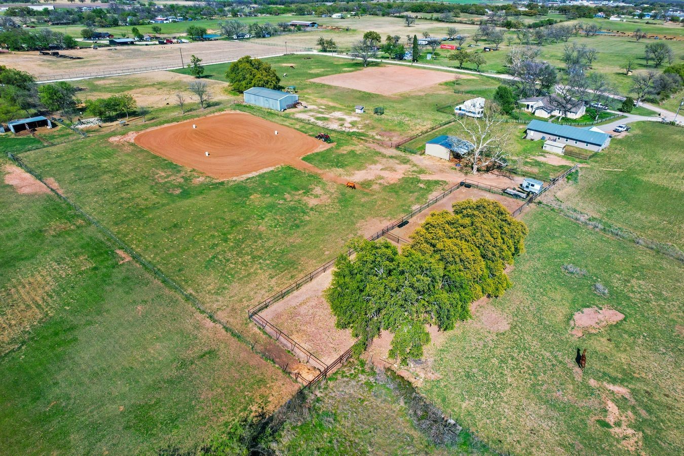 207 N Sand Street Comanche TX 76442