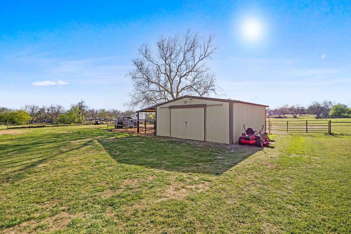 207 N Sand Street Comanche TX 76442