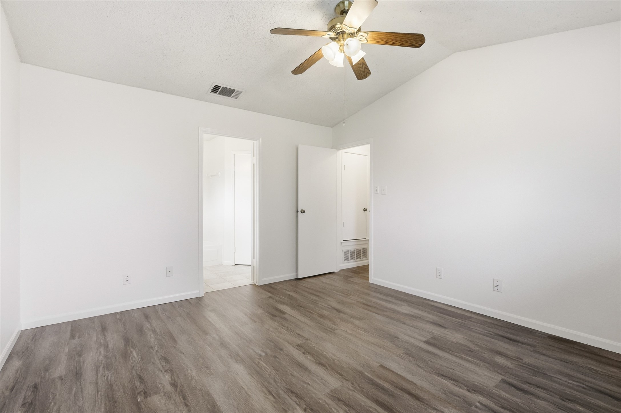 3612 Glenview Drive Corinth TX 76210