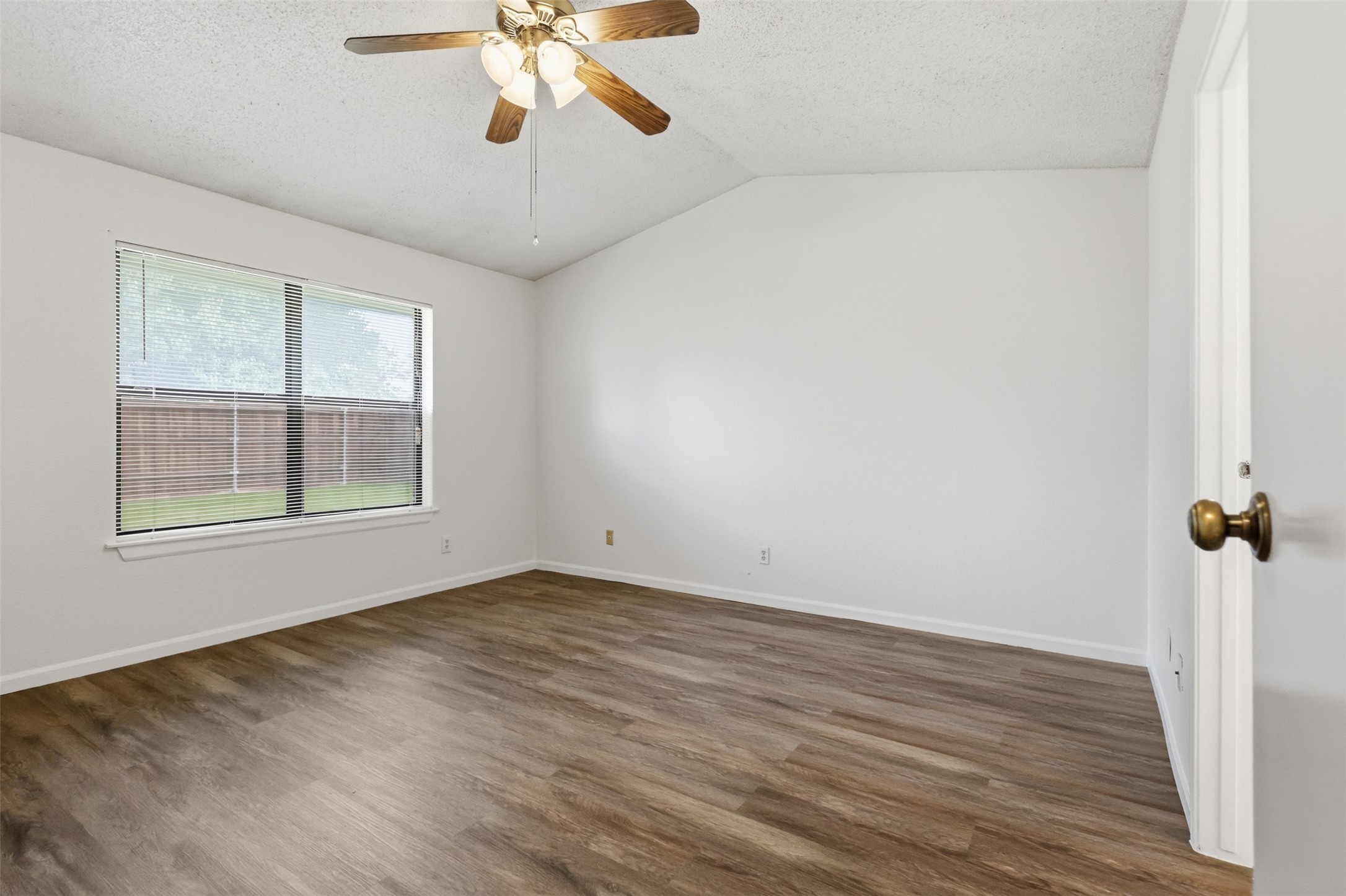 3612 Glenview Drive Corinth TX 76210