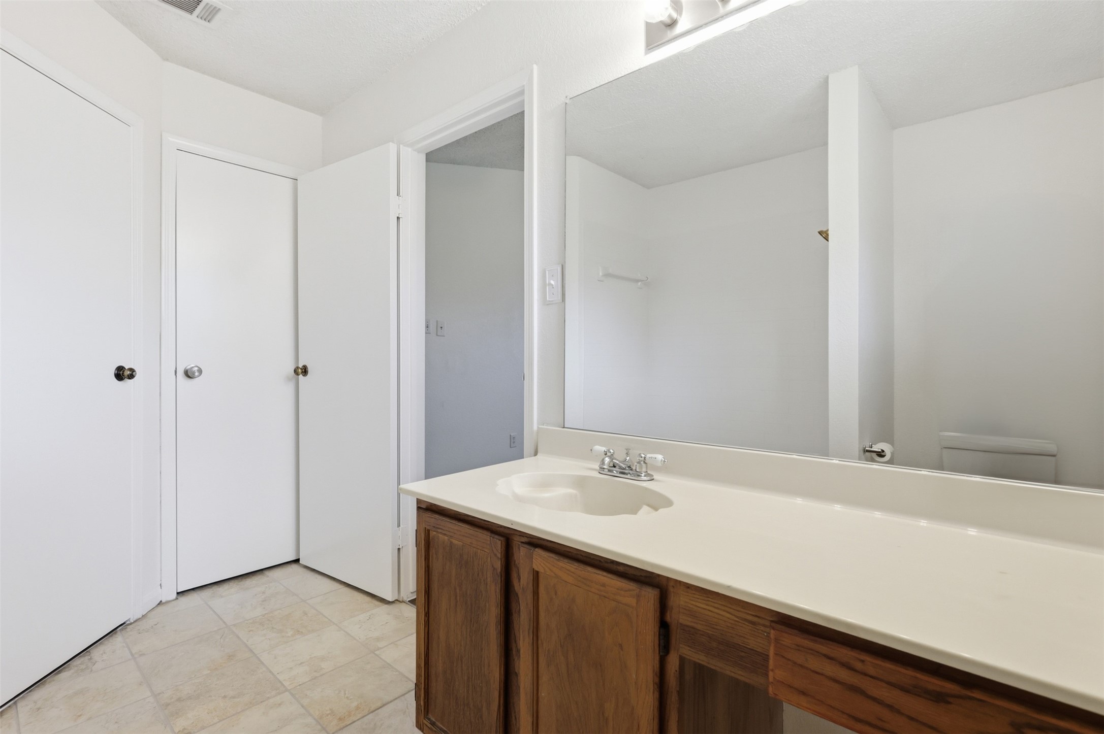 3612 Glenview Drive Corinth TX 76210