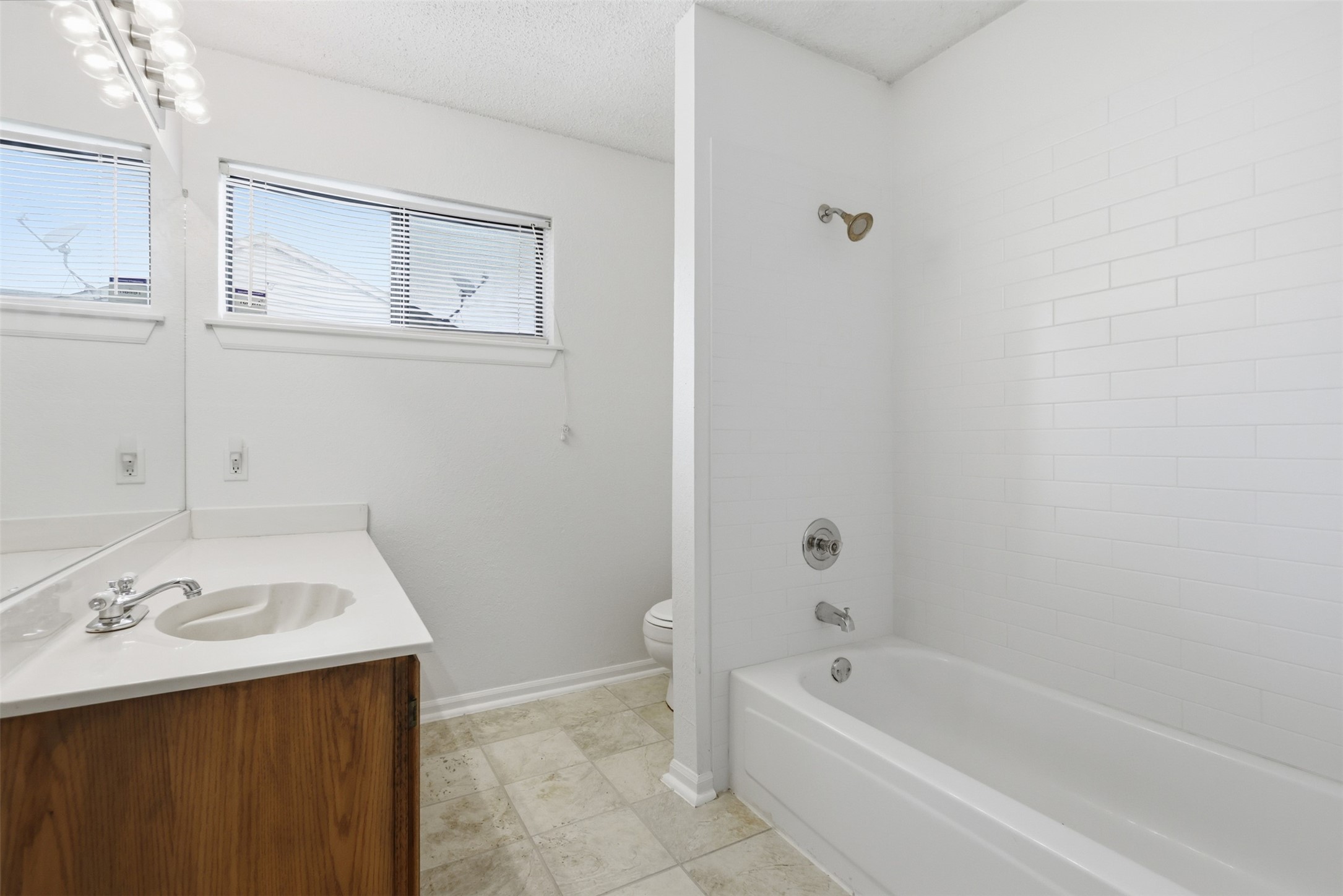 3612 Glenview Drive Corinth TX 76210
