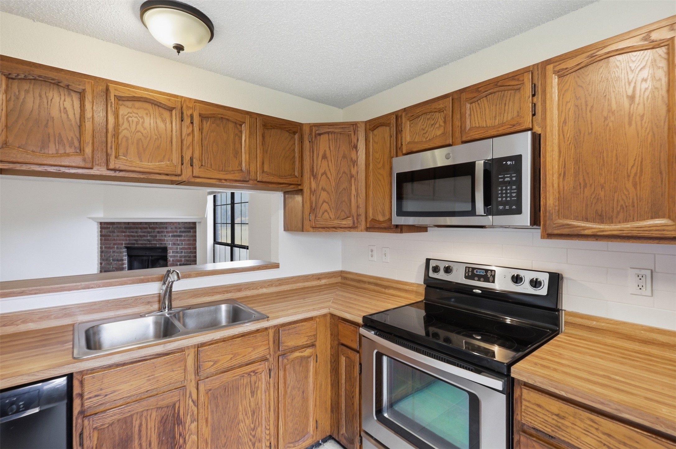 3612 Glenview Drive Corinth TX 76210